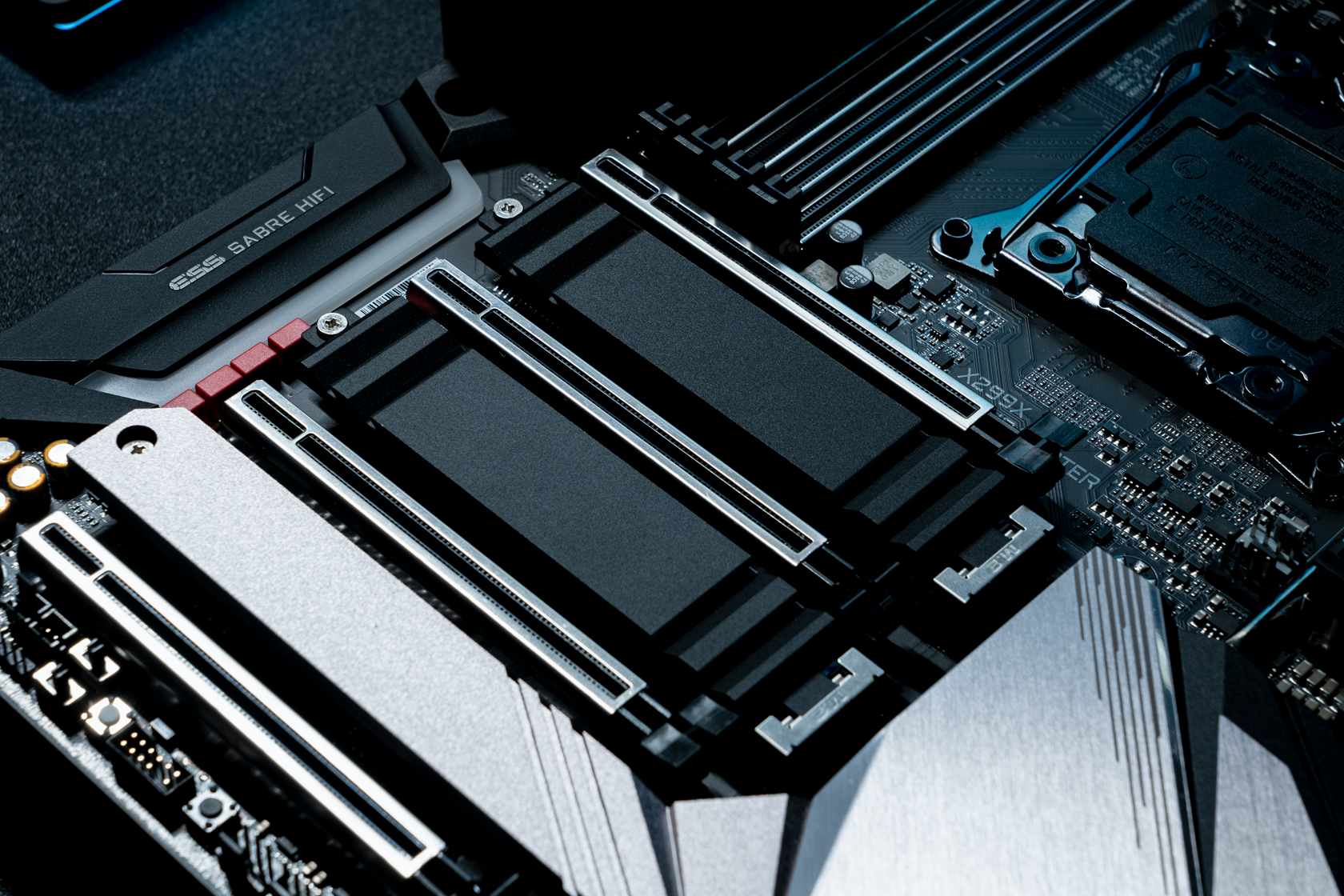 AORUS MASTER 4.png